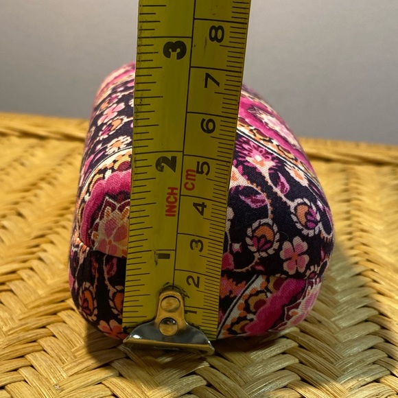 Vera Bradley | Raspberry Medallion Sunglasses Case - Picture 11 of 13